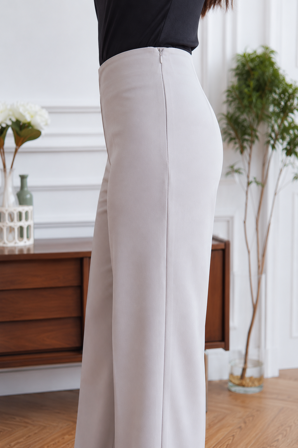 Pearl Grey Essential Loose Fitted Wide Leg Pant.